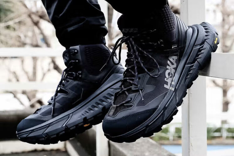 HOKA Deckers Q2 Sales