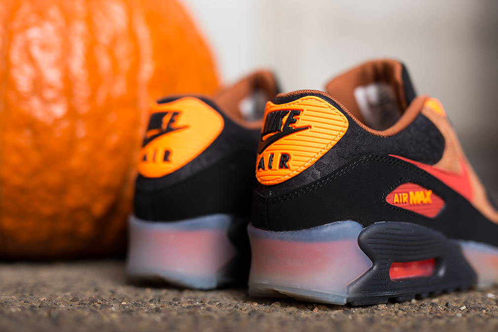 Nike Air Max Halloween Sneakers 90