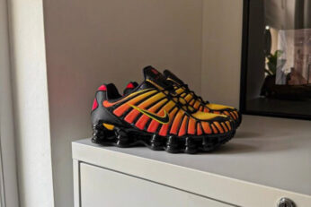 Nike Shox TL trainer Sunrise Orange AV3595-004
